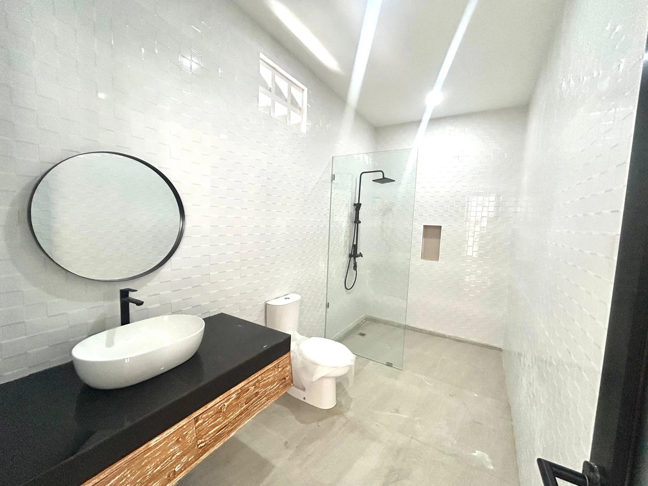 Brand new villa for Rent in Padonan 