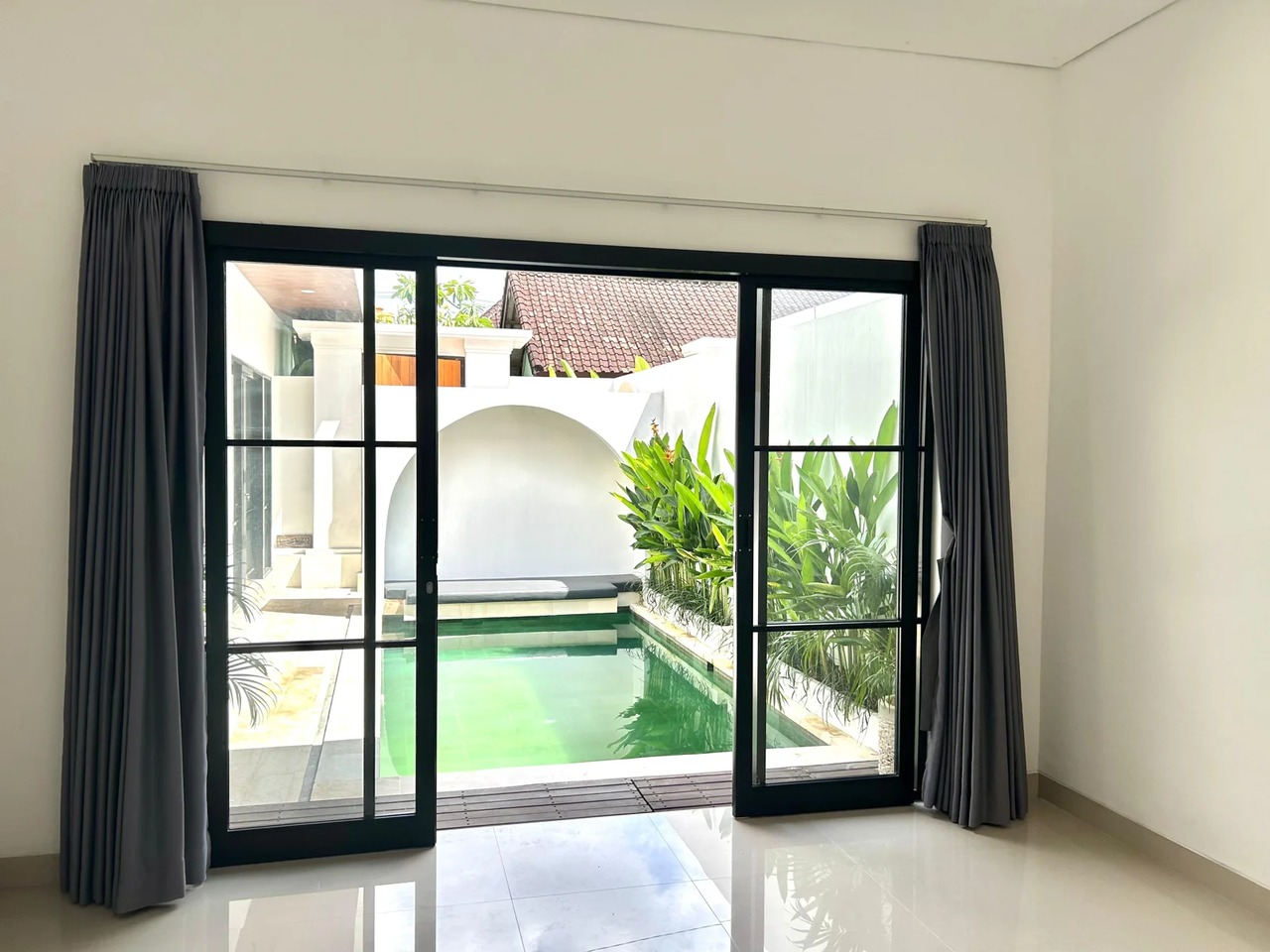 Brand new villa for Rent in Padonan 
