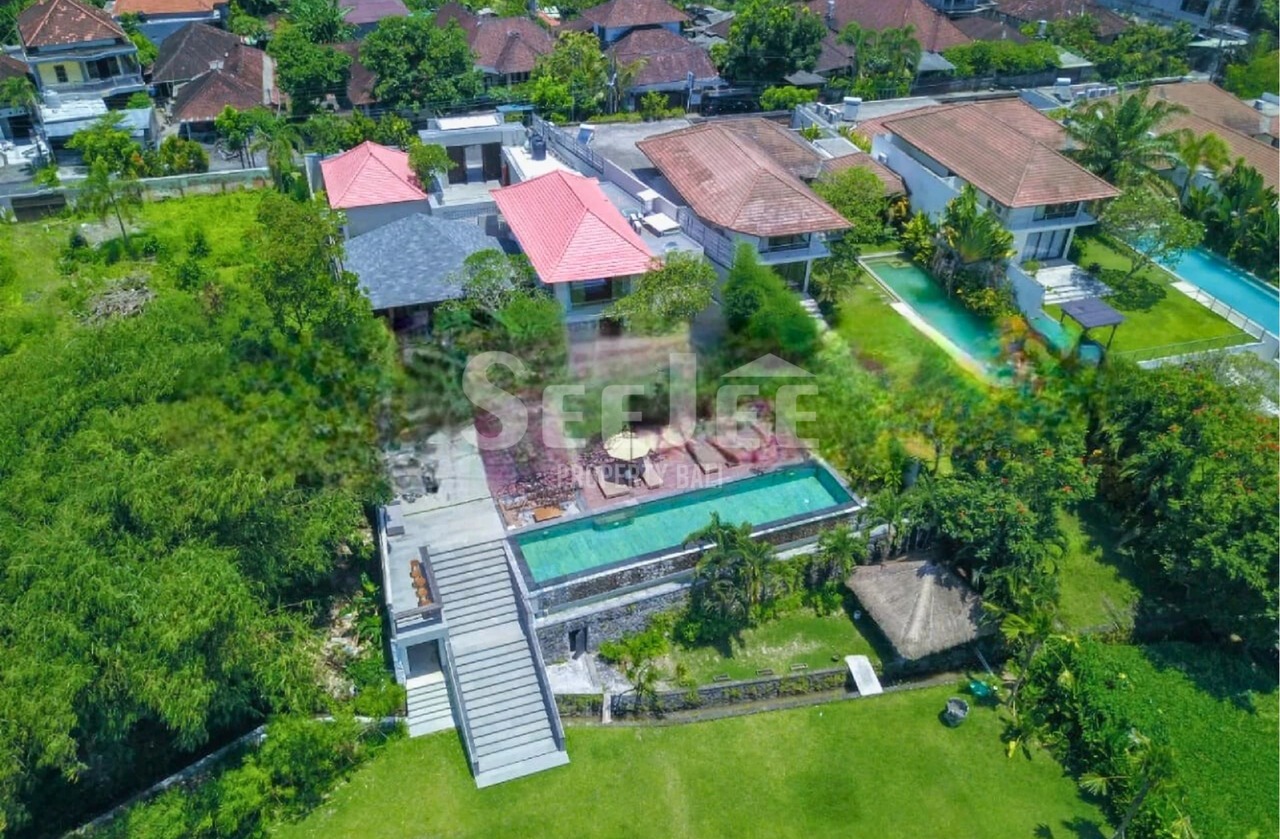 FREEHOLD VILLA IN TUKA CANGGU