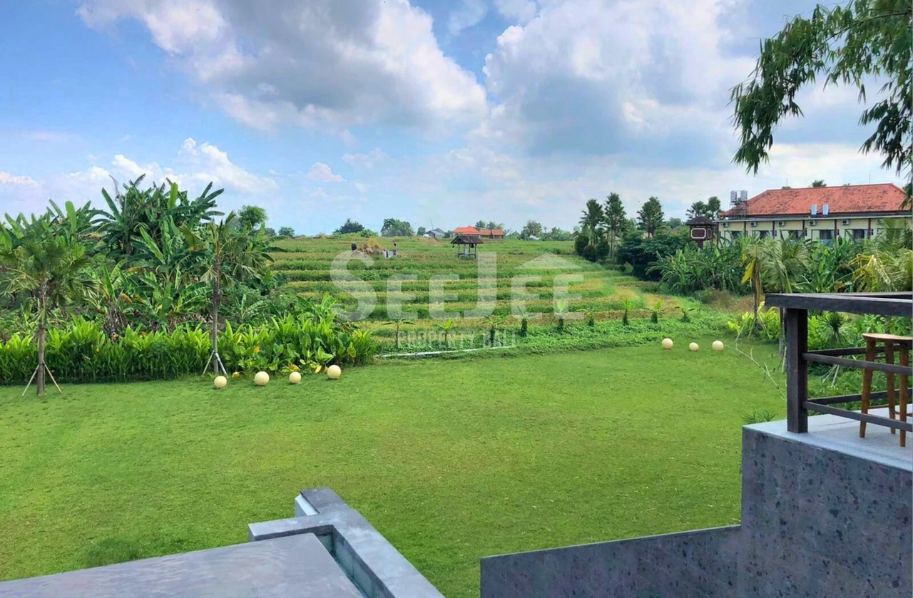 FREEHOLD VILLA IN TUKA CANGGU