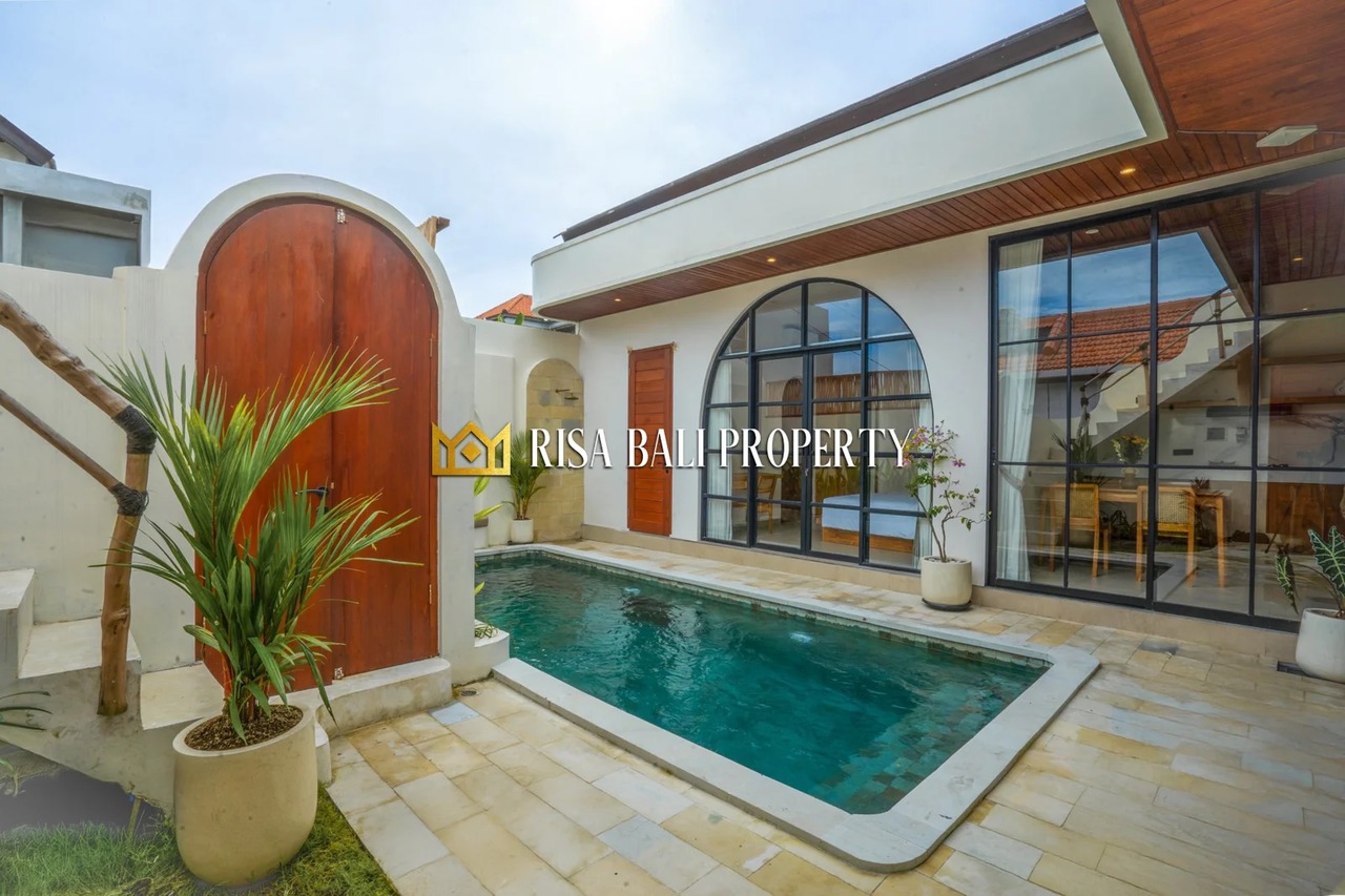 NEWLY BUILT MODERN VILLA