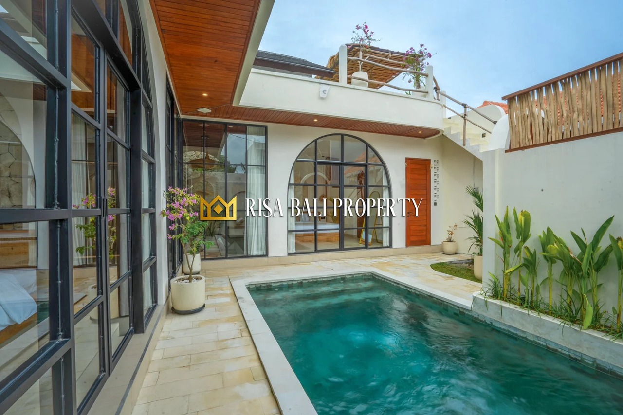 NEWLY BUILT MODERN VILLA