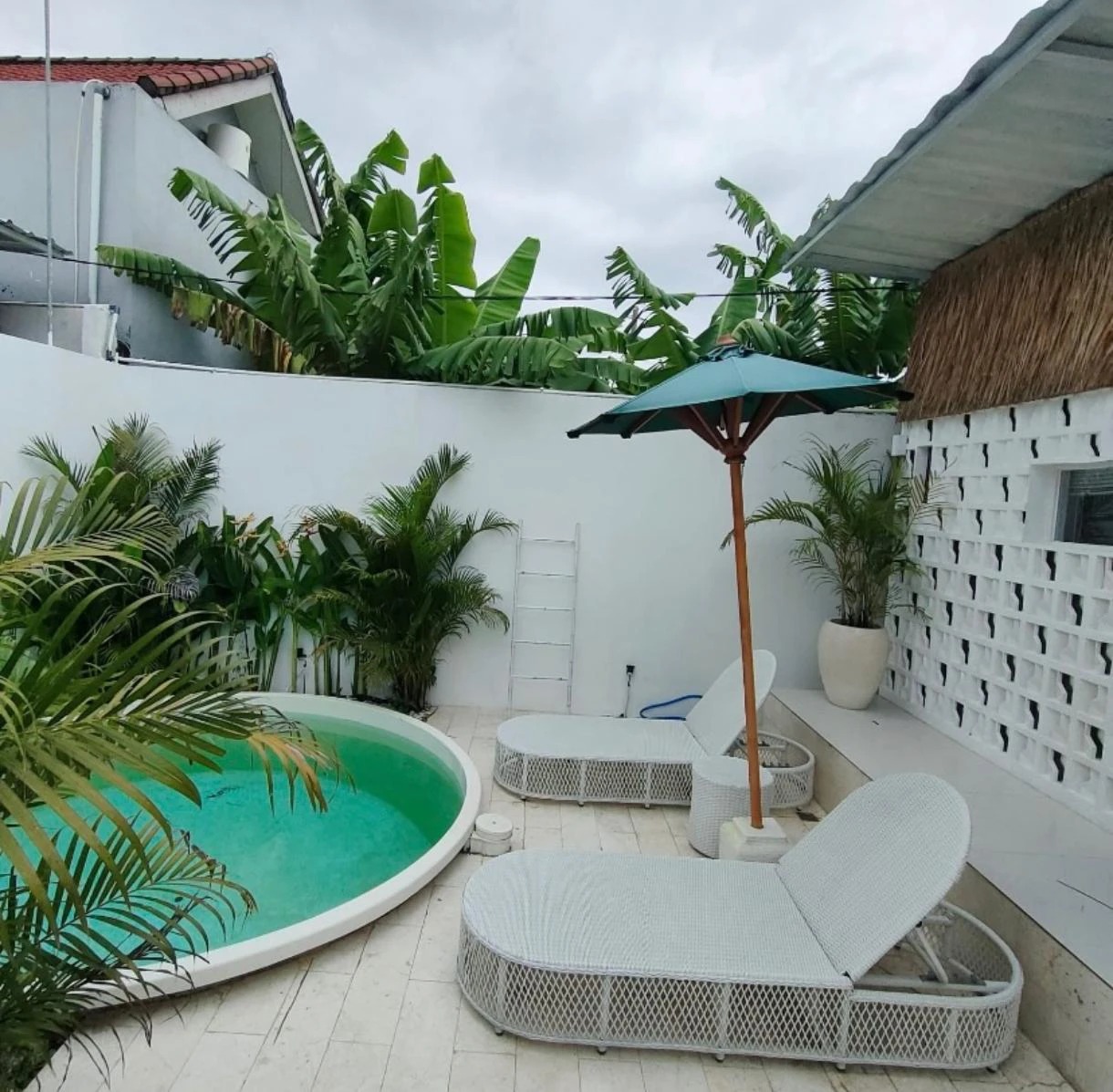 1BR Cute Villa in Seseh