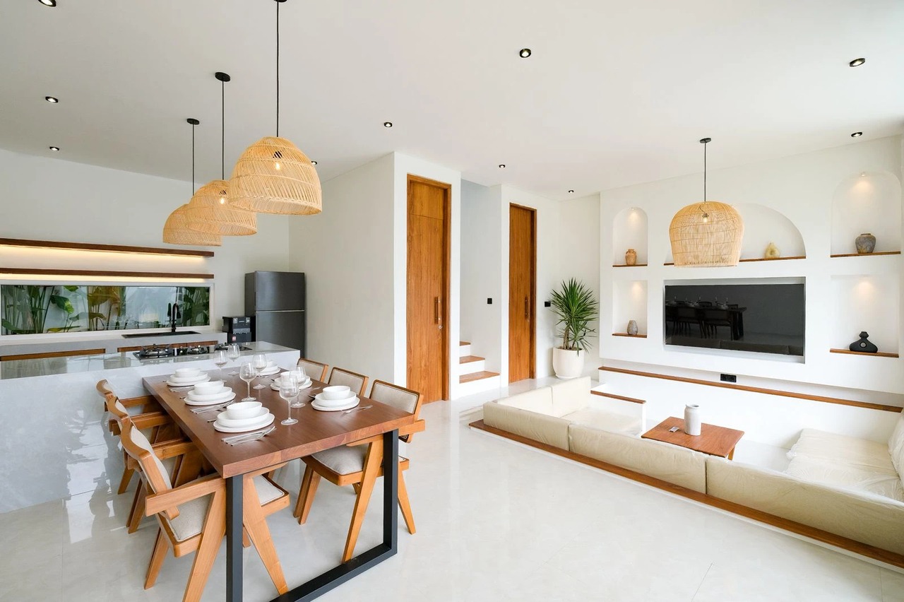 Fresh 2BR Modern Villa Near Karma Beach