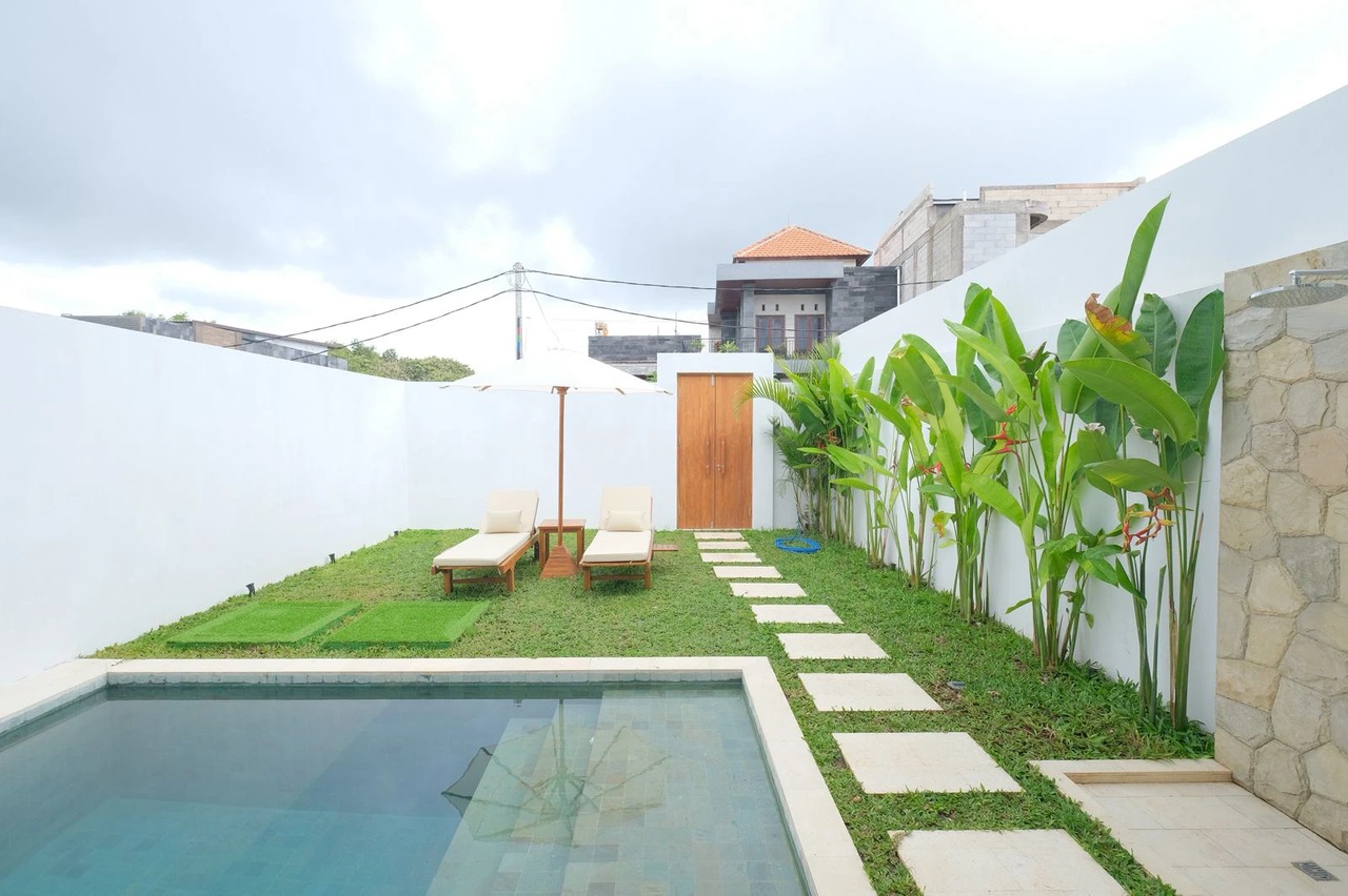 Fresh 2BR Modern Villa Near Karma Beach
