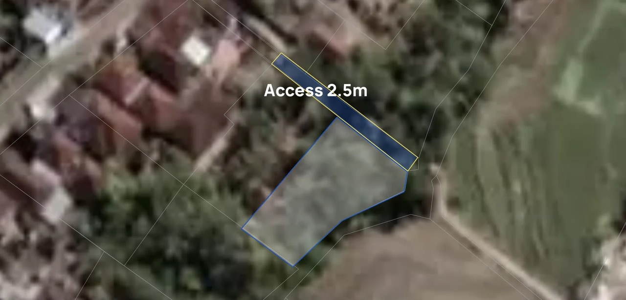 LEASEHOLD LAND 3 ARE IN KABA KABA