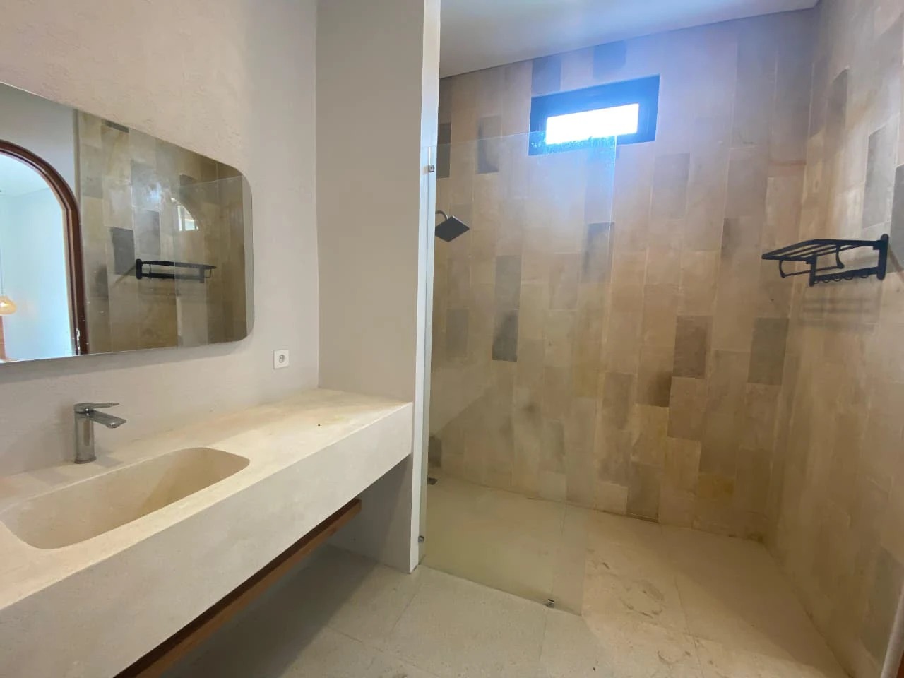 For rent 3br villa in canggu