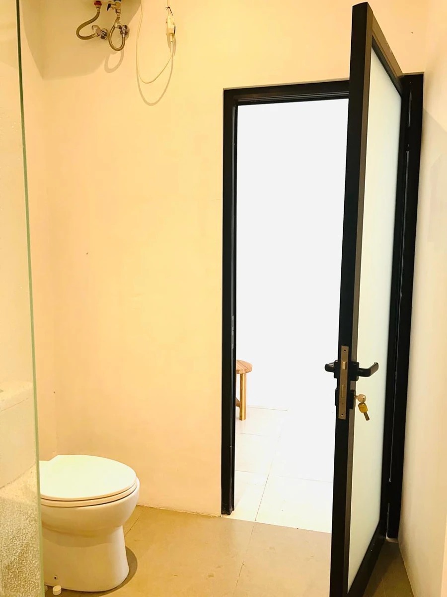 Beachside villa for Rent in parerenan