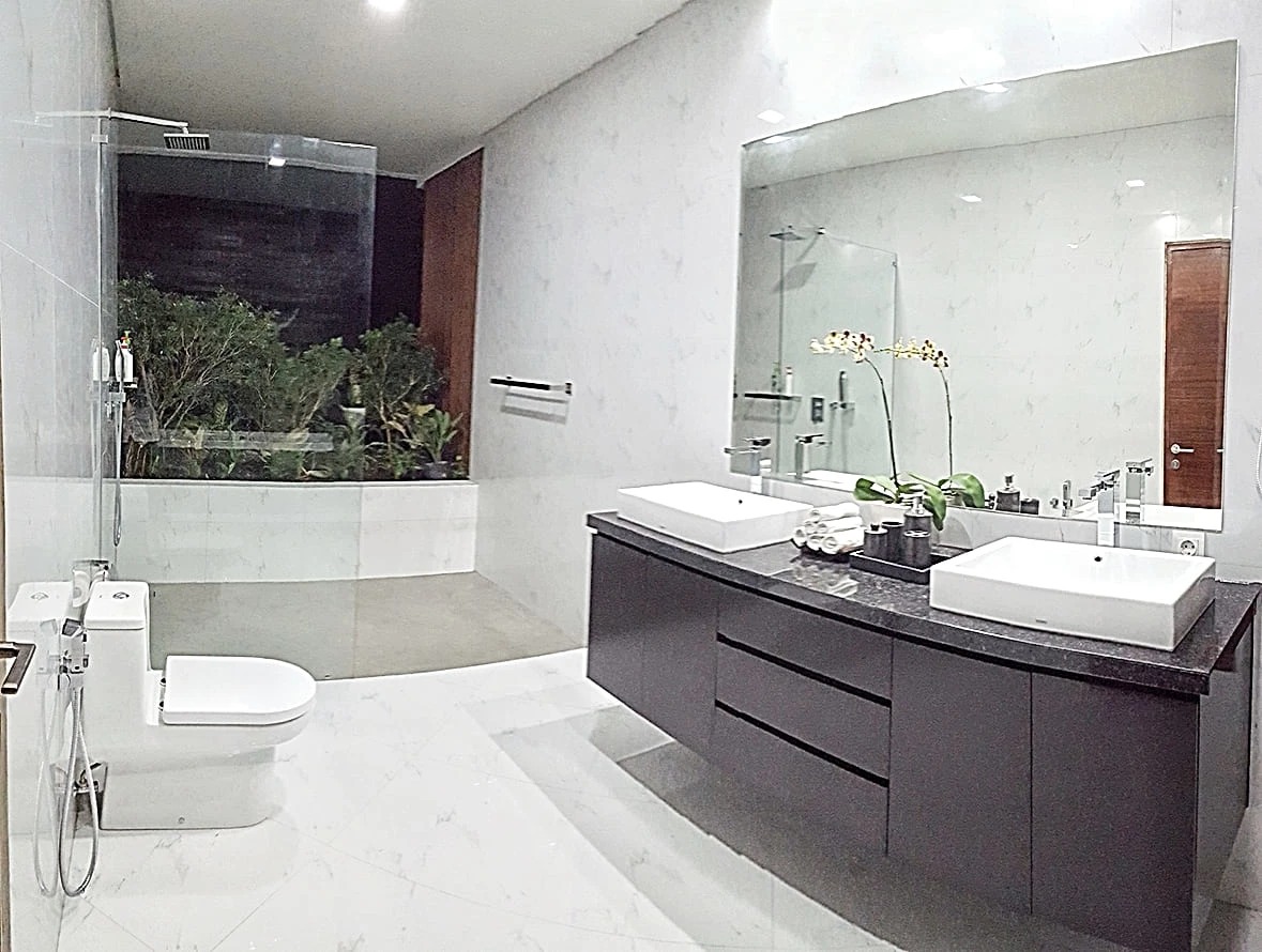 Multi-Level Modern Villa