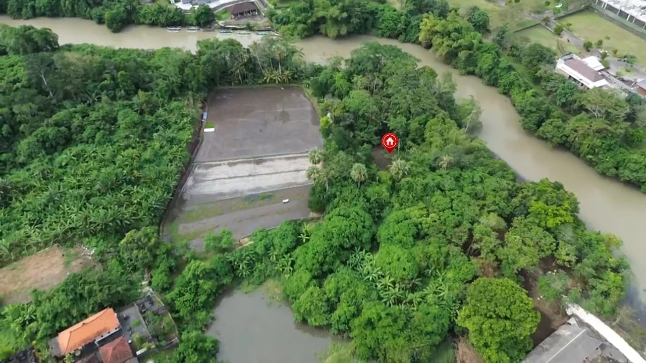 YEH GANGGA, 2,800m² Riverfront Land