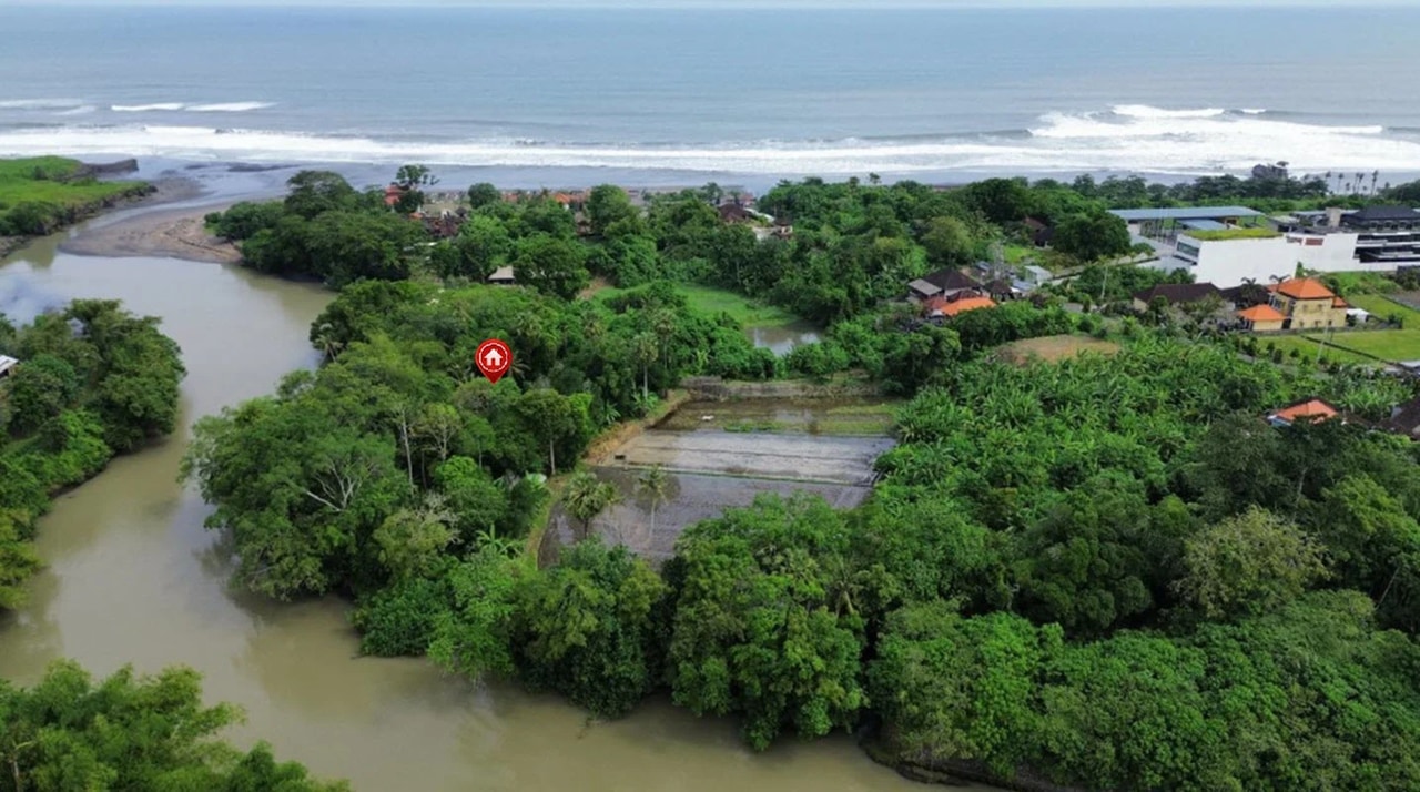 YEH GANGGA, 2,800m² Riverfront Land