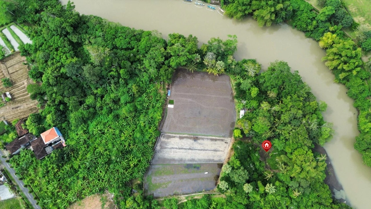 YEH GANGGA, 2,800m² Riverfront Land