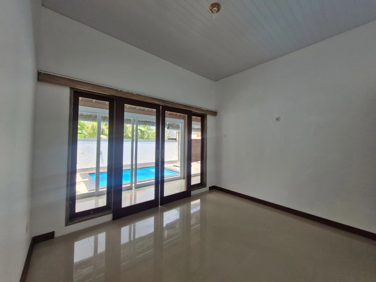 Semi joglo villa for Rent annually