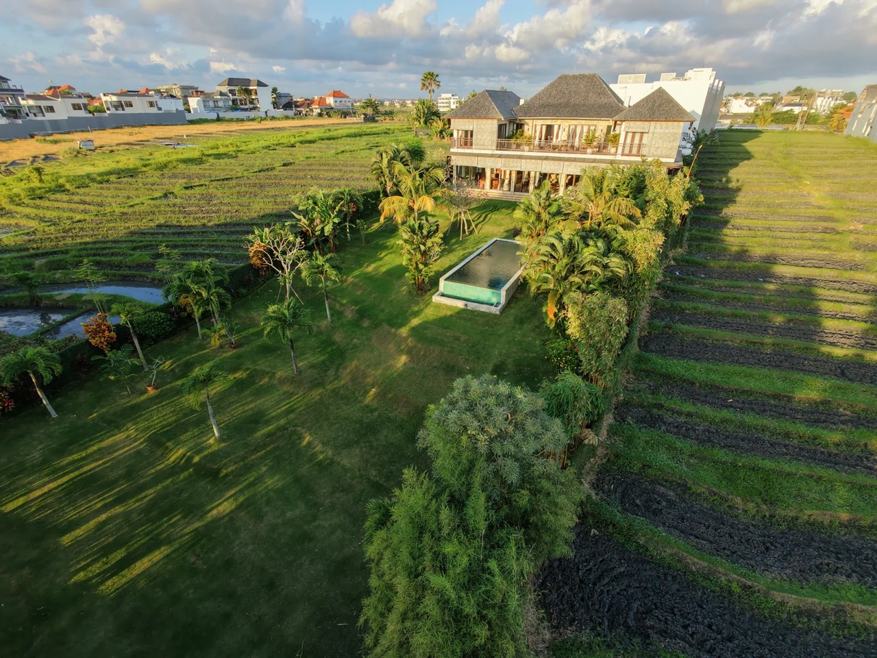 3BR Huge Private Villa - Cemagi