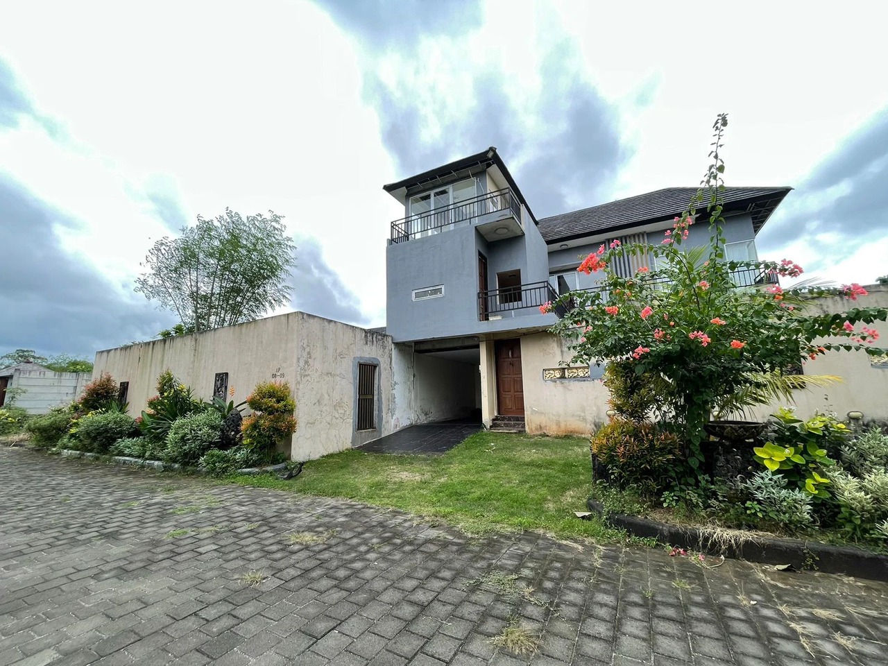 DO 106 - HOUSE FOR SALE IN KUTUH BALI