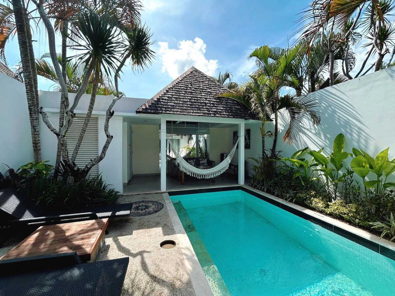 For Sale: Hotel & Villa Complex