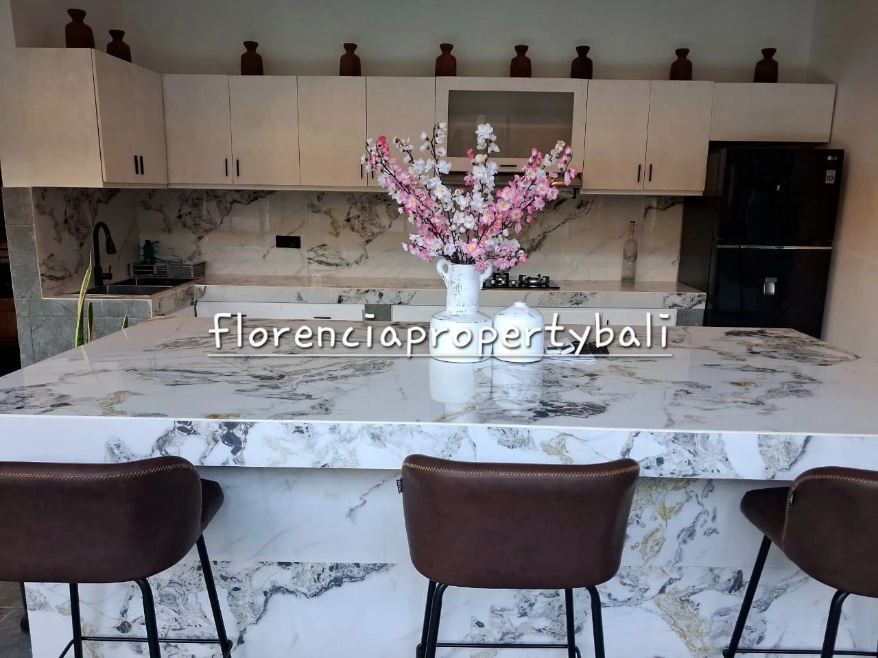 (FW002KE-Y) Your Comfortable Modern Home