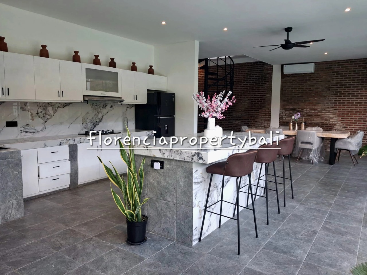 (FW002KE-Y) Your Comfortable Modern Home