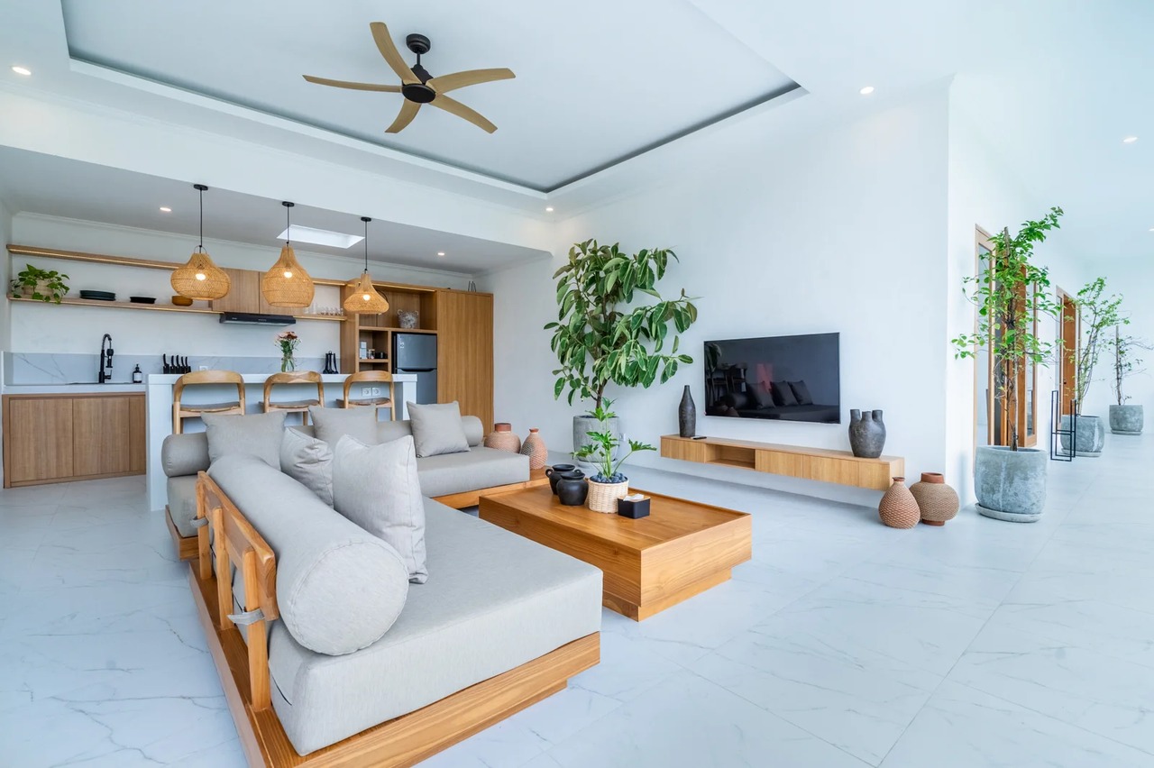 The R Tambora |Stunning 3BR Villa-Canggu
