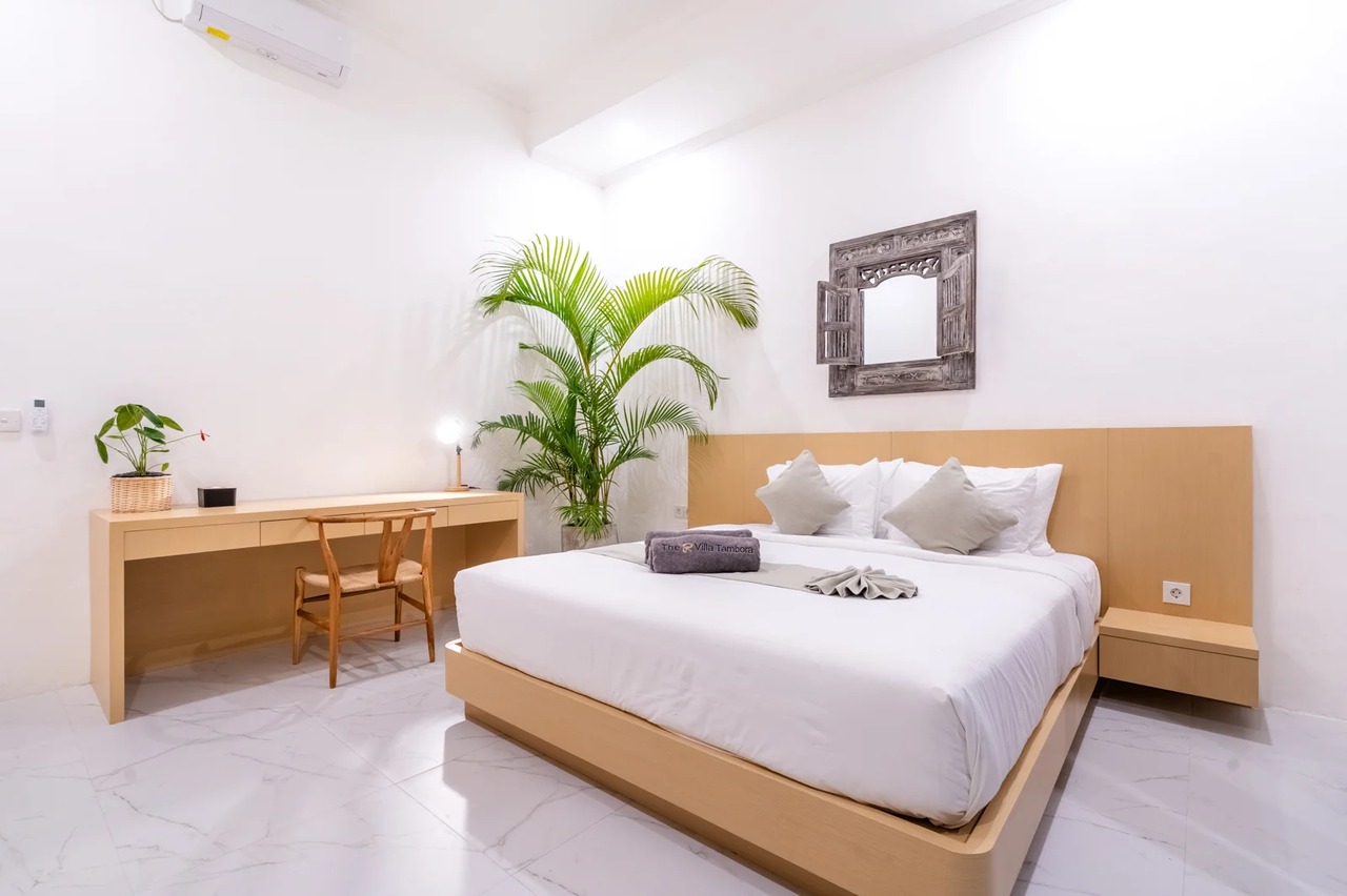 The R Tambora |Stunning 3BR Villa-Canggu