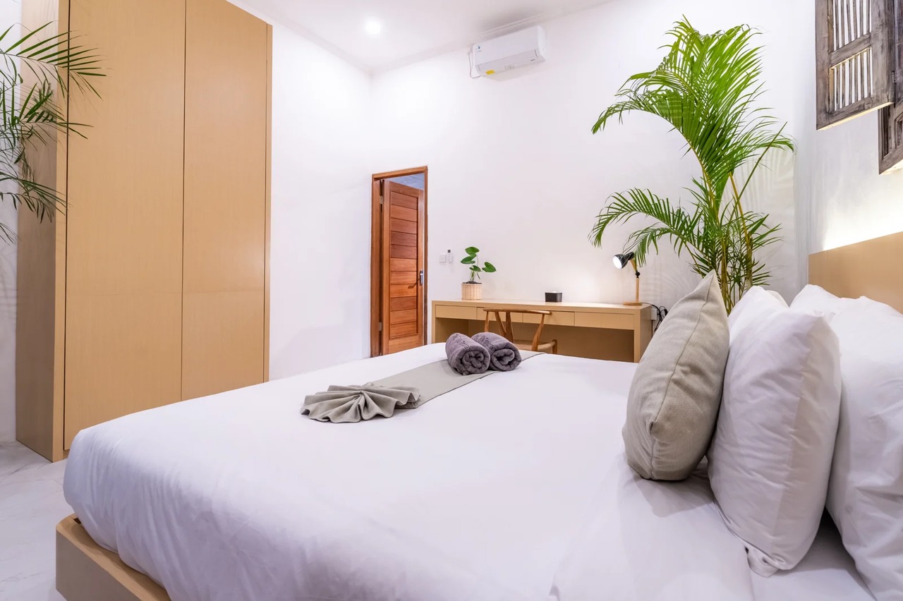 The R Tambora |Stunning 3BR Villa-Canggu