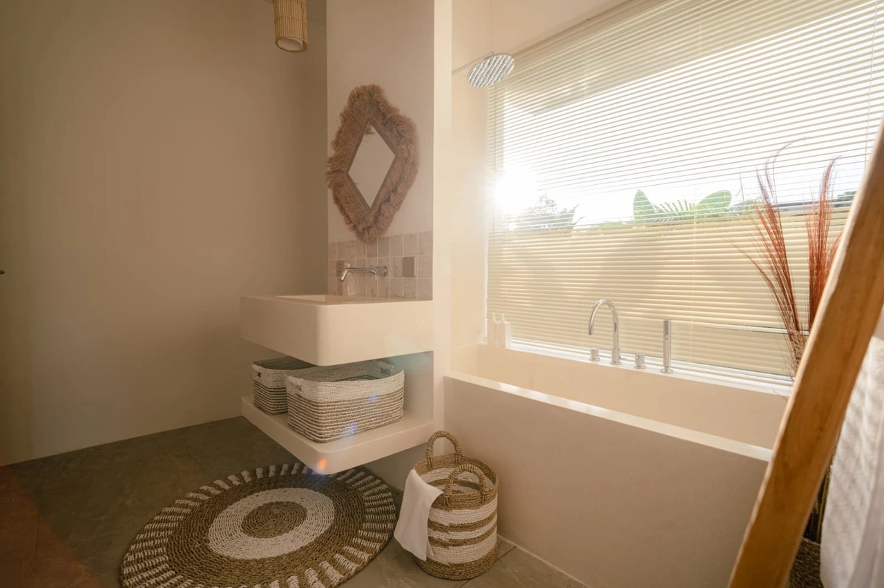 2 Bedroom Villa Leasehold 22 year