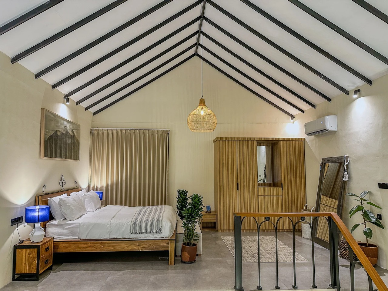 Modern Pererenan Loft – Brand New & Styl