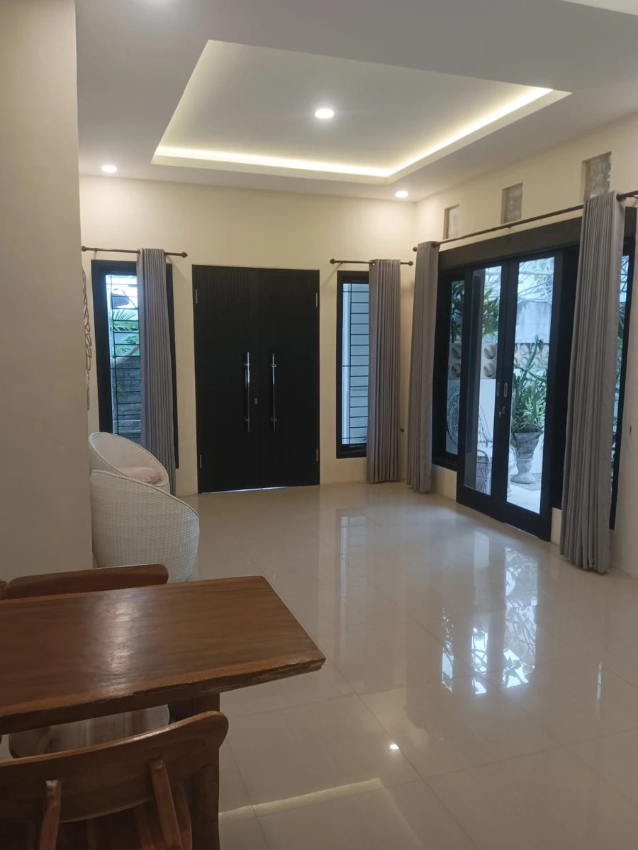 Spacious 4BR Villa w/ Private Pool and G