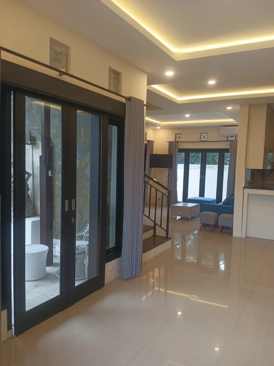 Spacious 4BR Villa w/ Private Pool and G