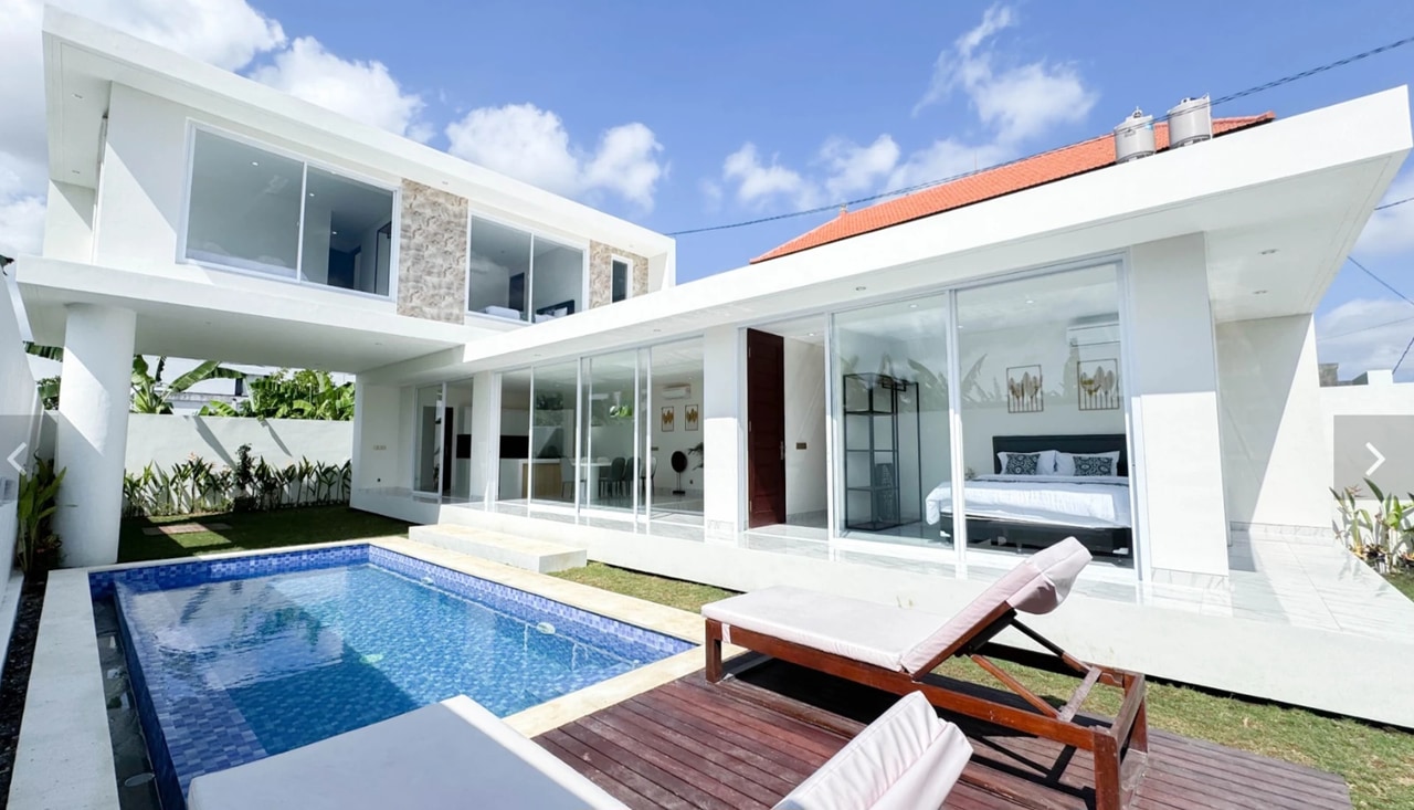 4BR Modern Villa w/ Rooftop & Pool 