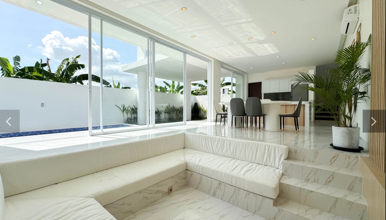 4BR Modern Villa w/ Rooftop & Pool 
