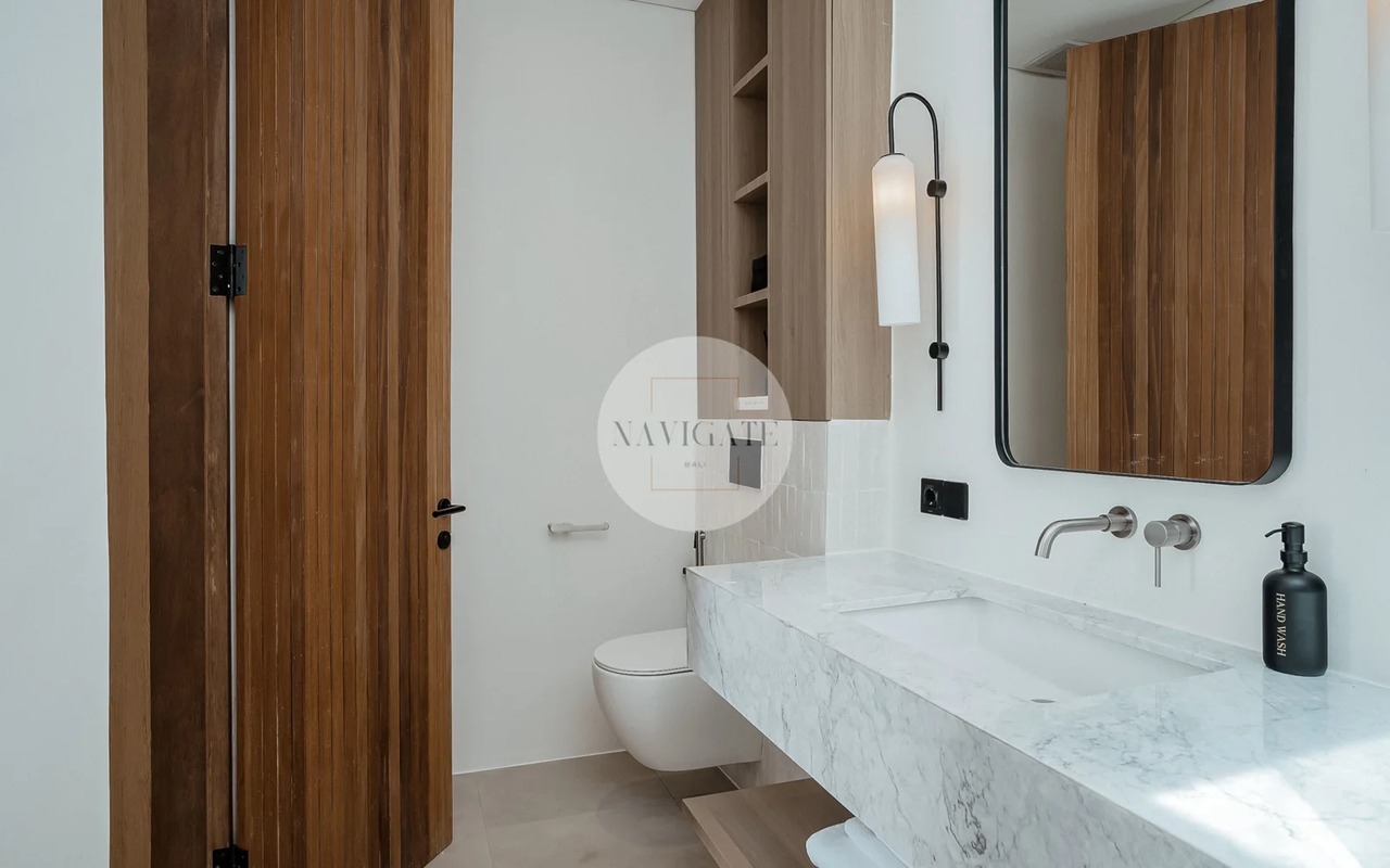 4BR VILLA WITH RICE PADDY VIEW IN CEMAGI