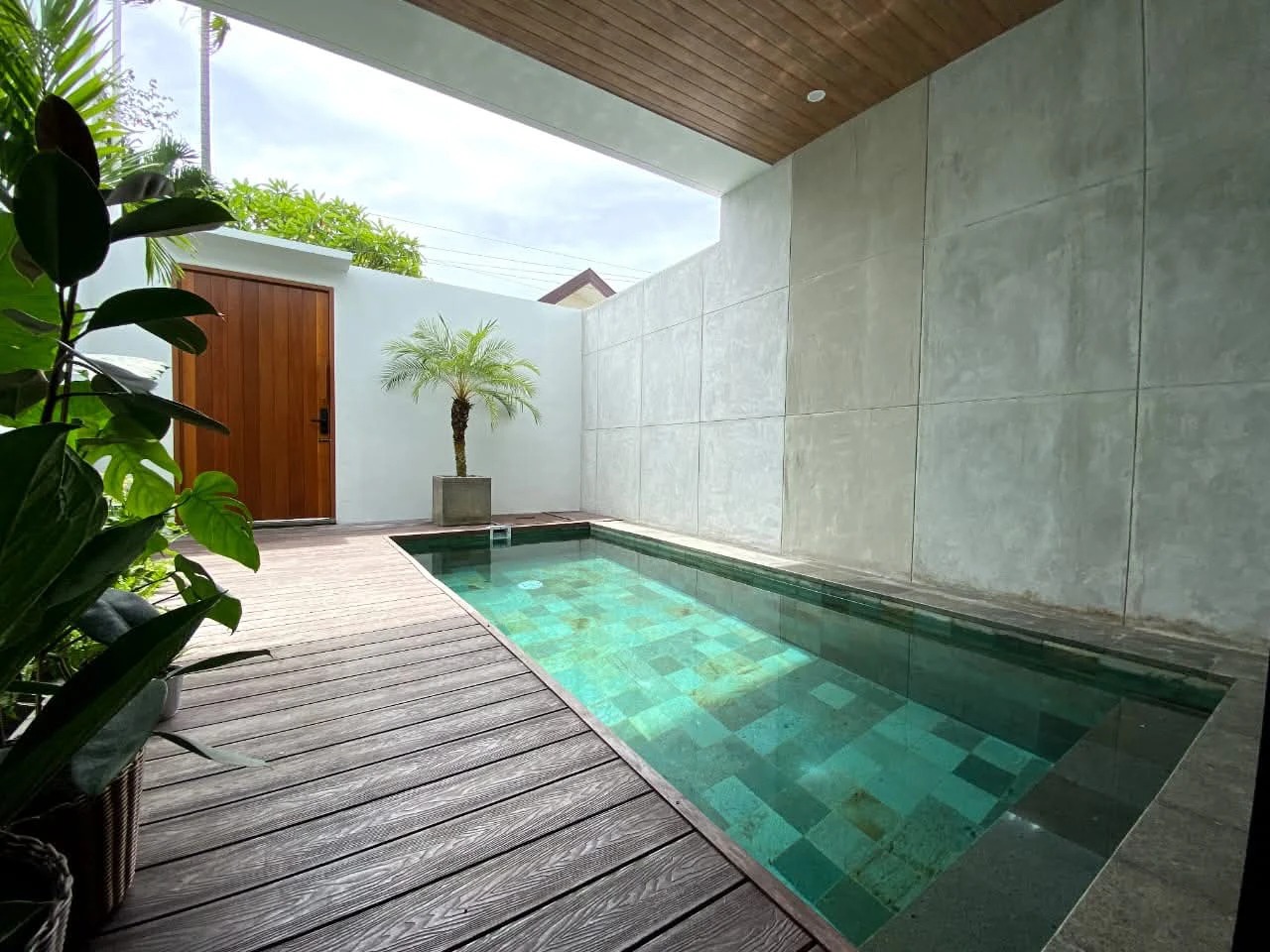 2 BEDROOM VILLA IN BERAWA, IDR 39 MILL