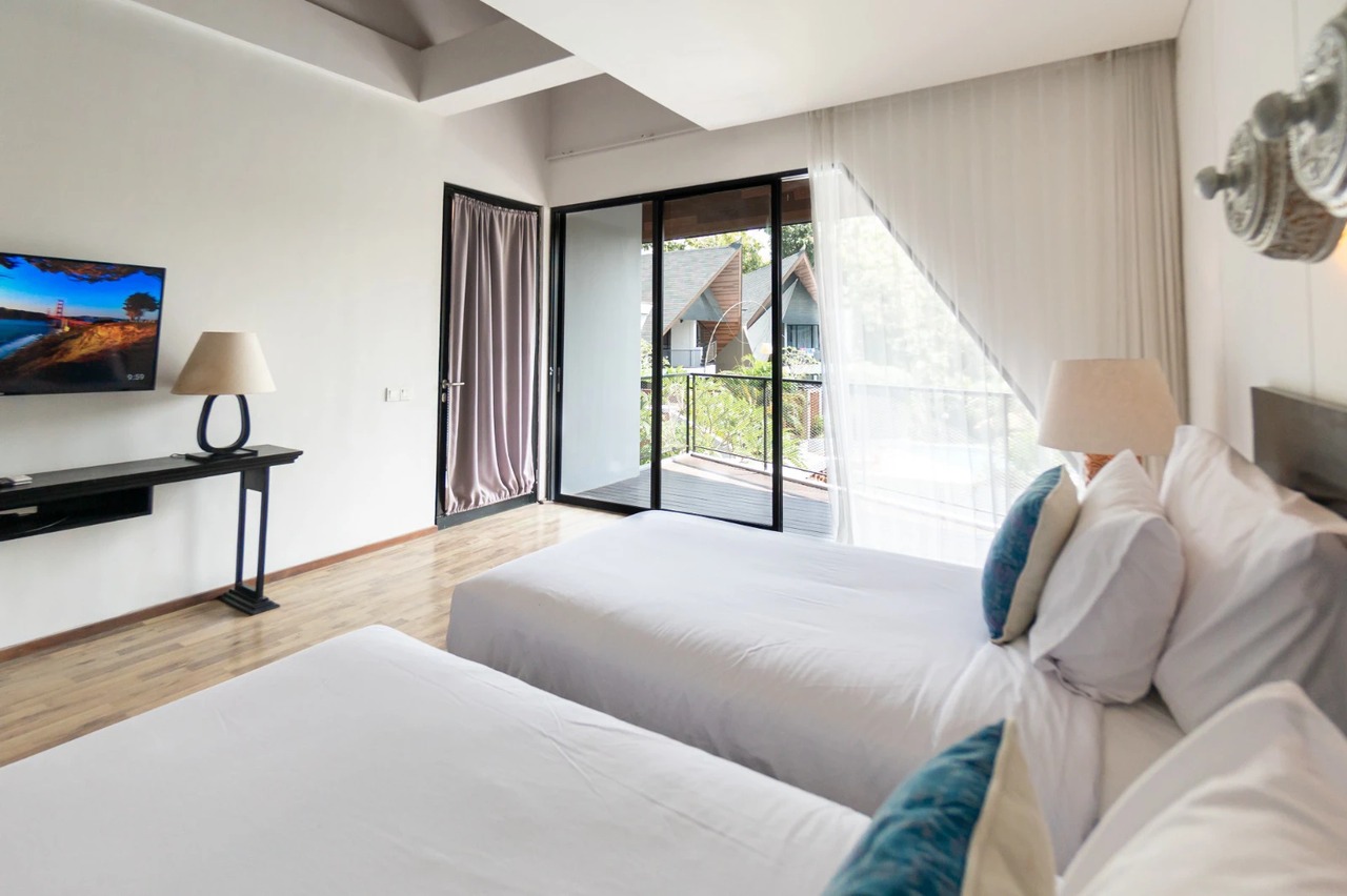 DO 57 - VILLA FOR SALE IN NUSA DUA BALI