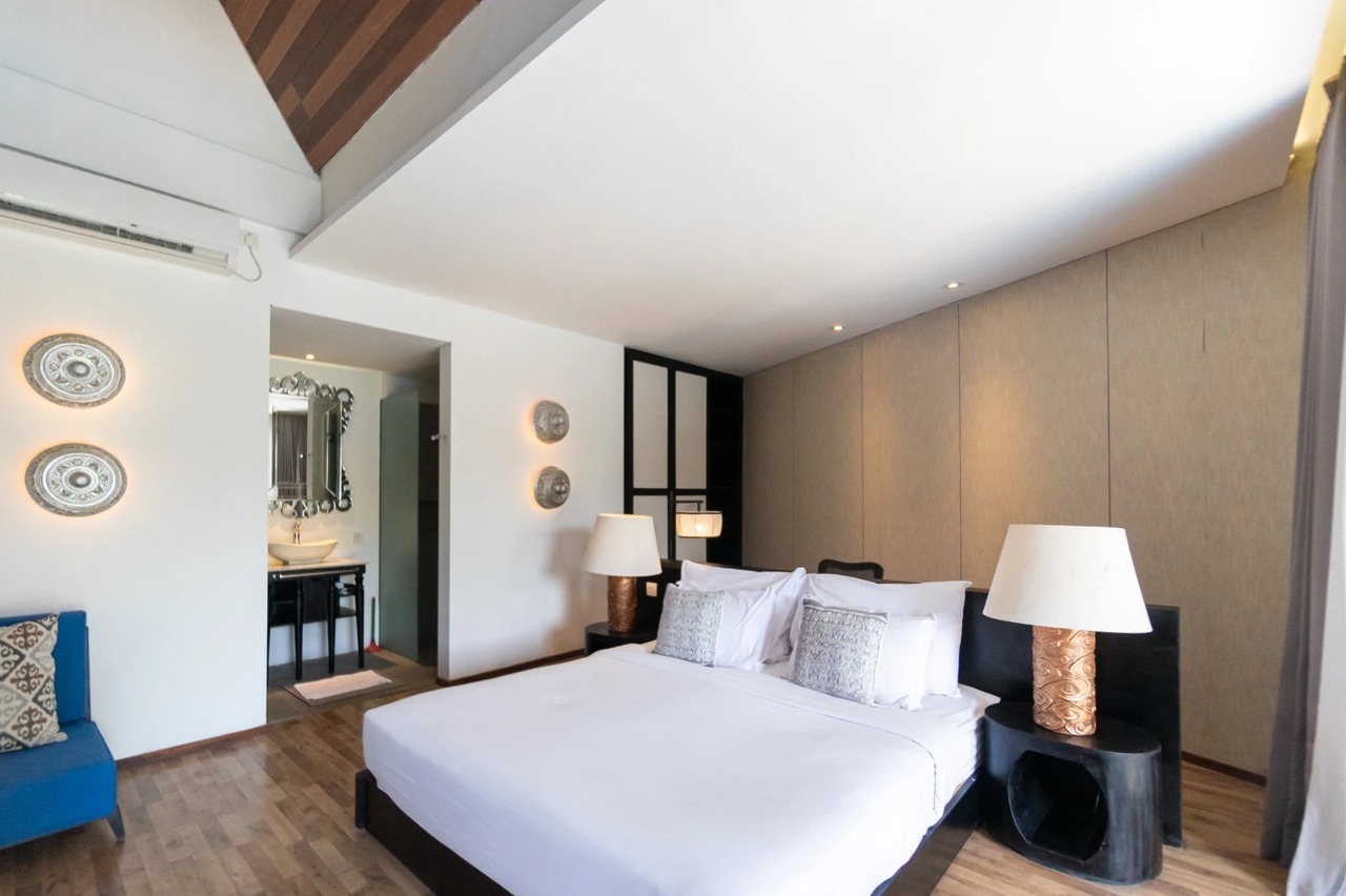 DO 57 - VILLA FOR SALE IN NUSA DUA BALI