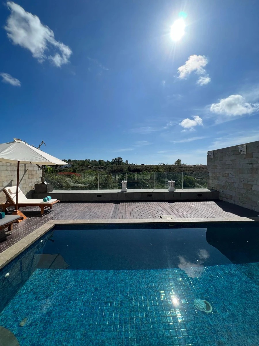 Luxury Uluwatu Villa – Beachside Living
