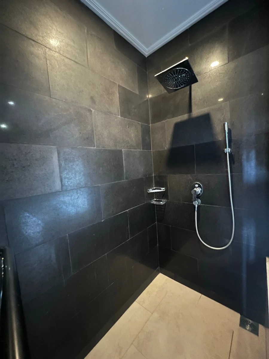 Luxury Uluwatu Villa – Beachside Living