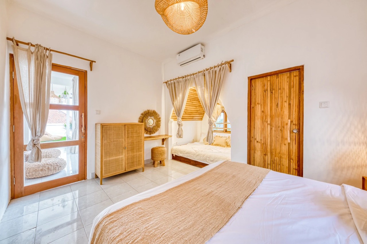 Mediterranean 6BR Family Villa