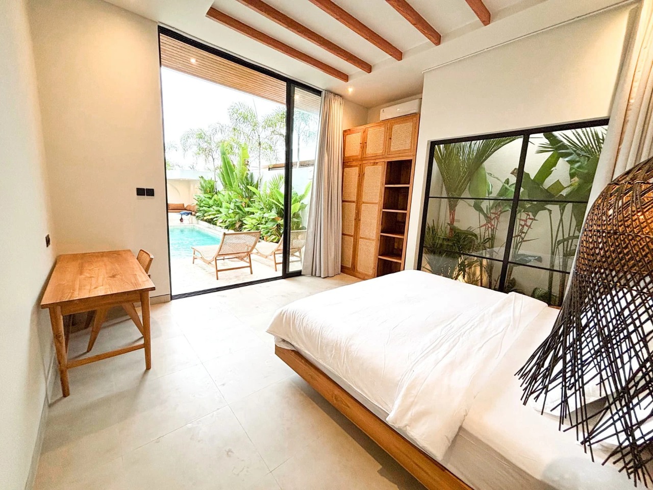 Luxury 3BR Tropical Private Villa