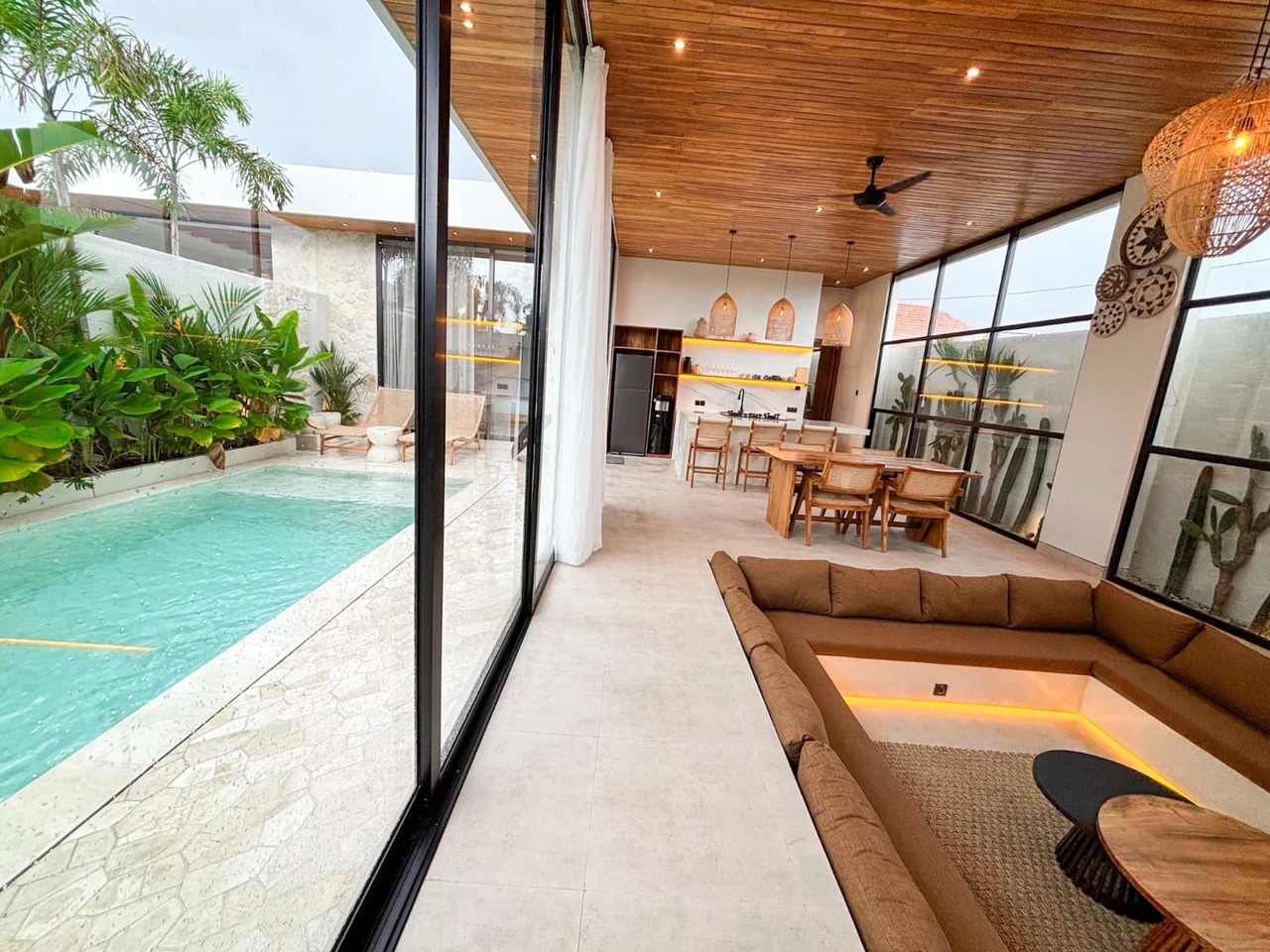 Luxury 3BR Tropical Private Villa
