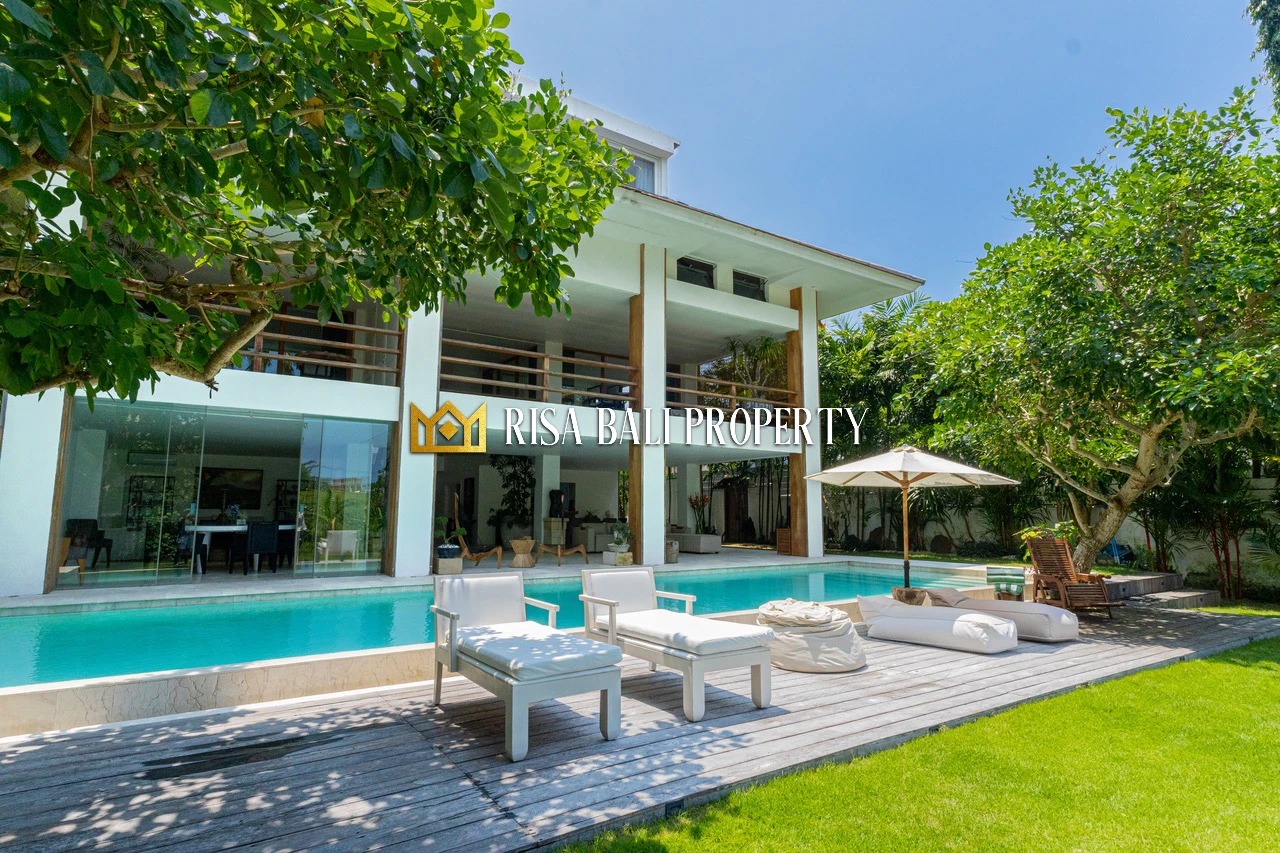 AMAZING LUXURY 10 BEDROOMS VILLA