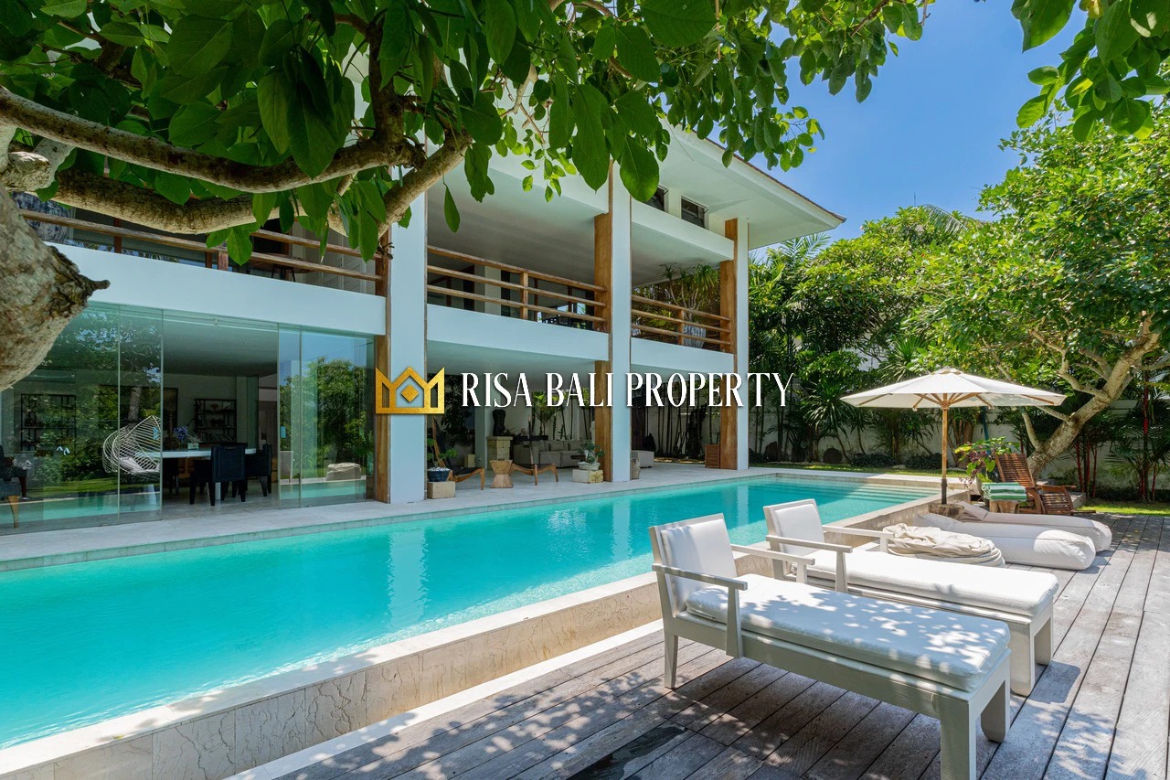 AMAZING LUXURY 10 BEDROOMS VILLA