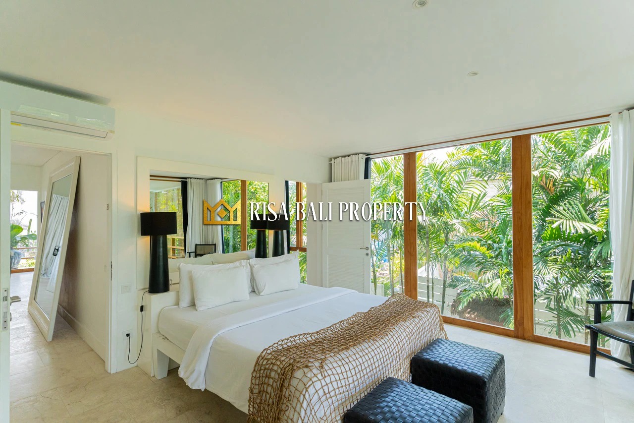AMAZING LUXURY 10 BEDROOMS VILLA