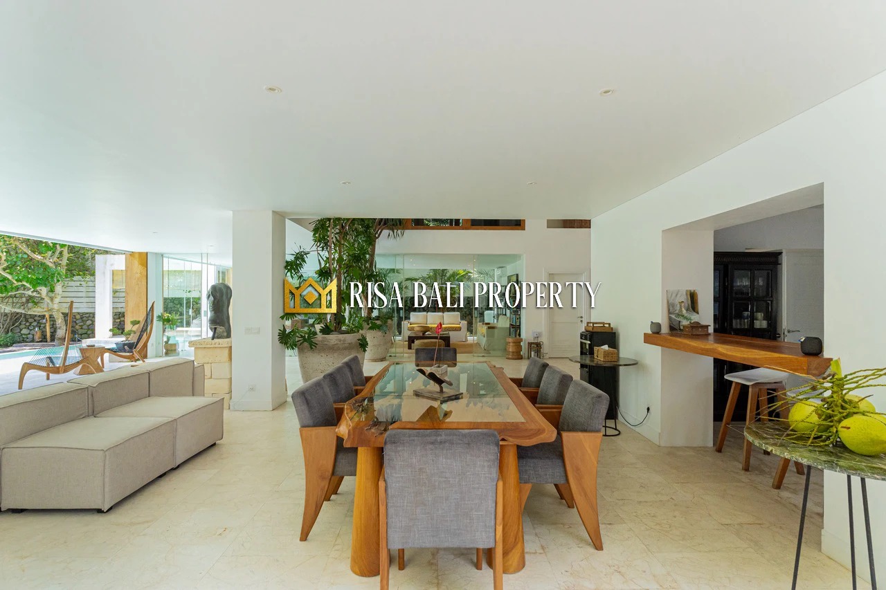 AMAZING LUXURY 10 BEDROOMS VILLA