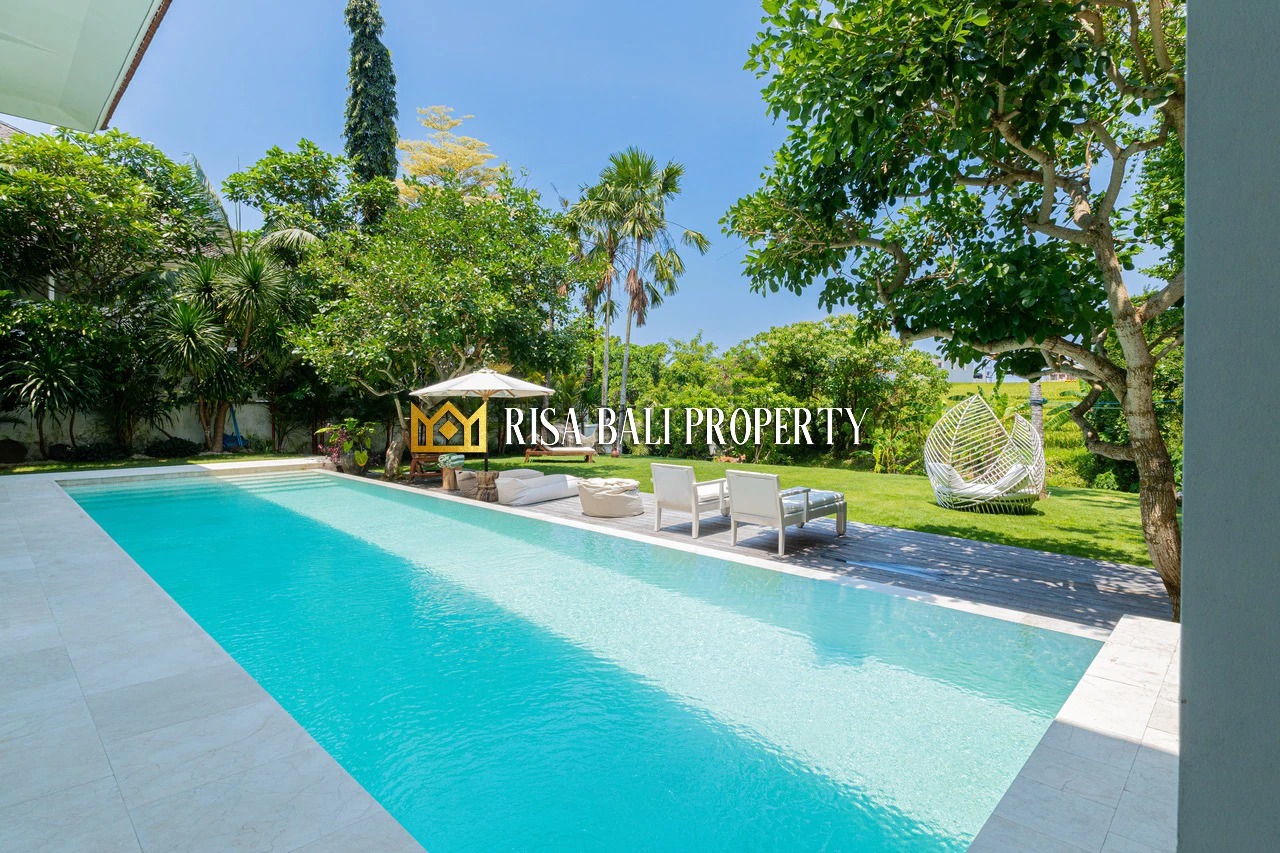 AMAZING LUXURY 10 BEDROOMS VILLA