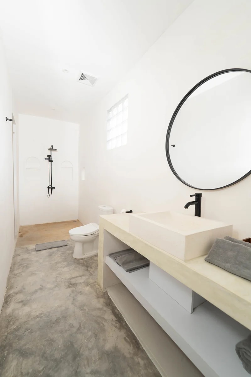 Modern 3BR Villa w/ Office & Pool