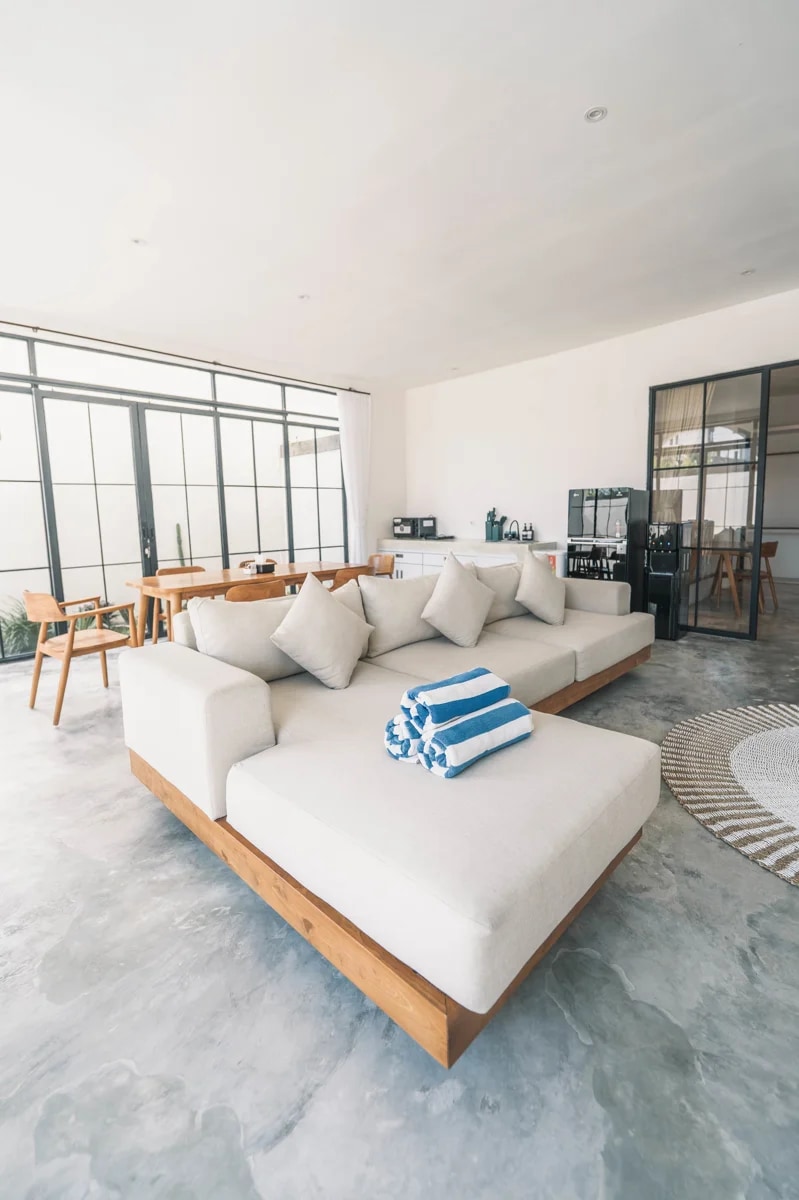 Modern 3BR Villa w/ Office & Pool