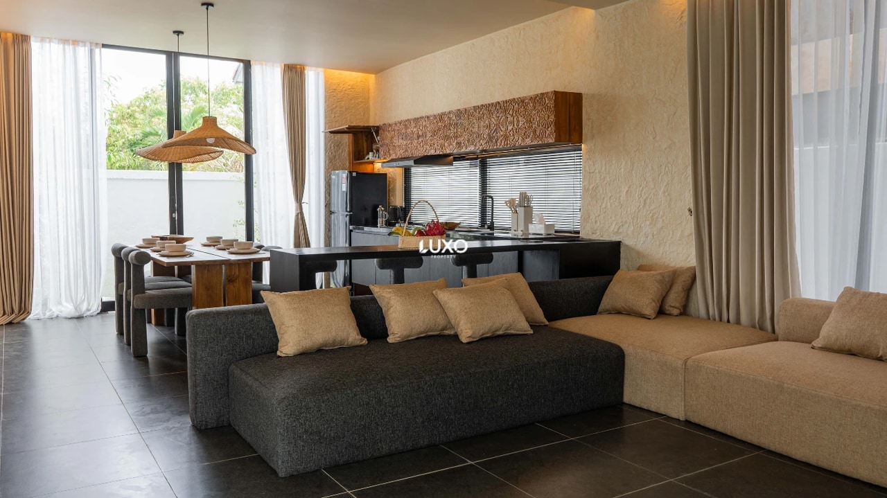 Modern 3BR Villa Near Dreamland Beach
