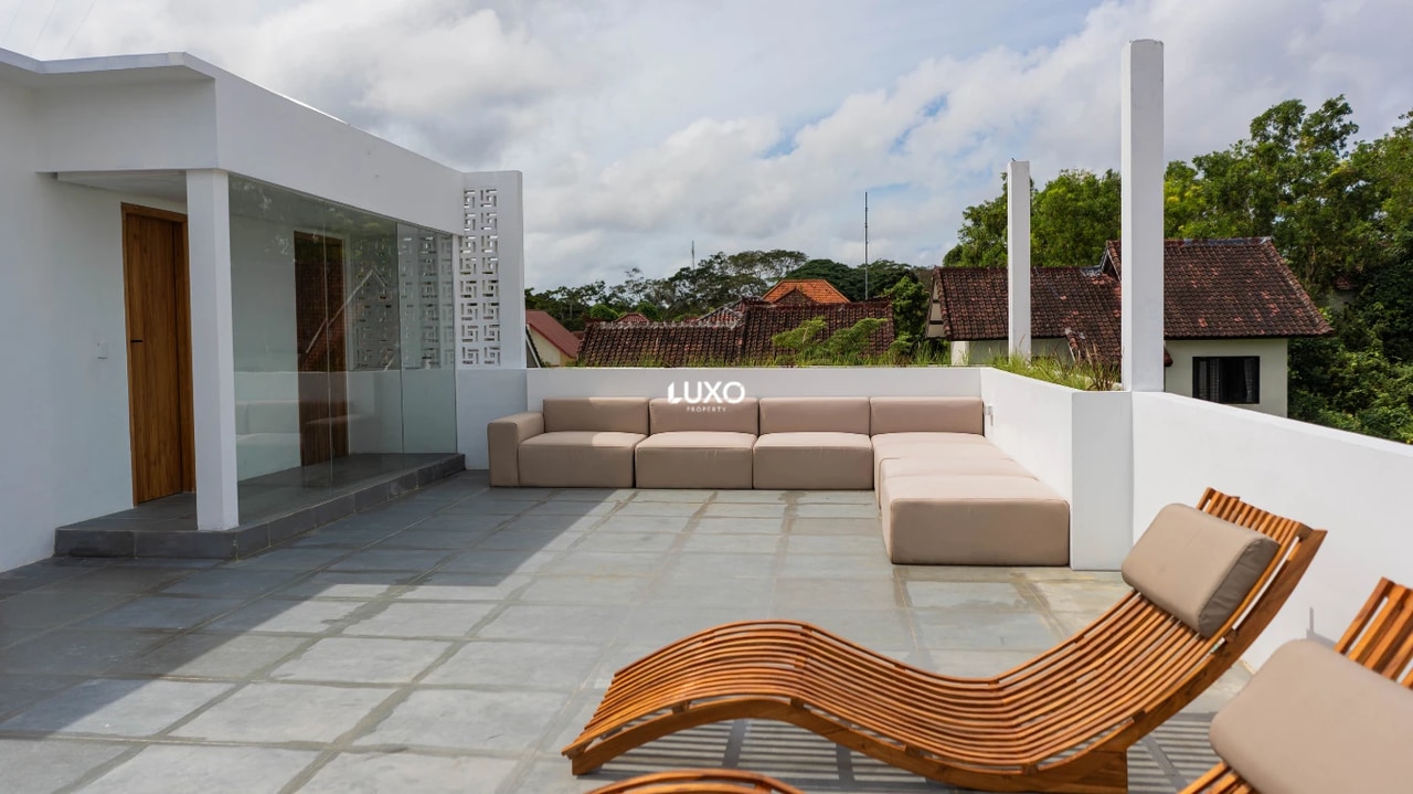 Modern 3BR Villa Near Dreamland Beach