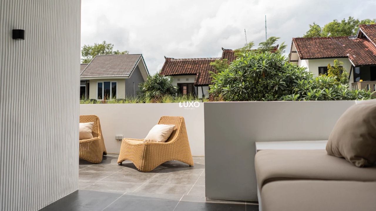 Modern 3BR Villa Near Dreamland Beach